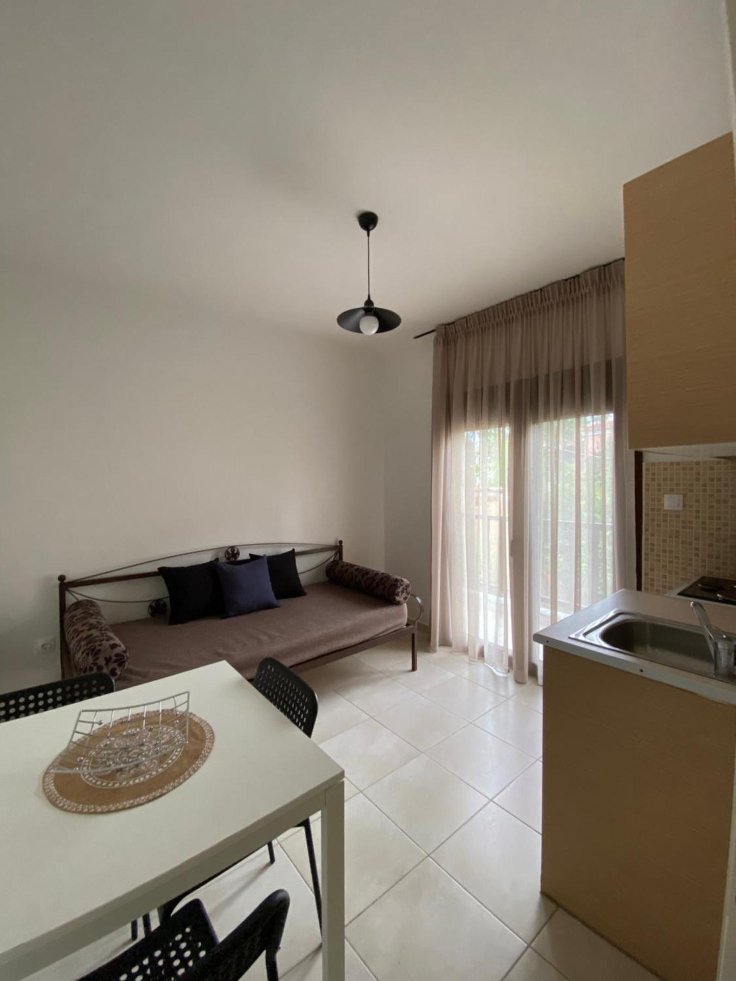Georgoudi Apartments Никити Экстерьер фото